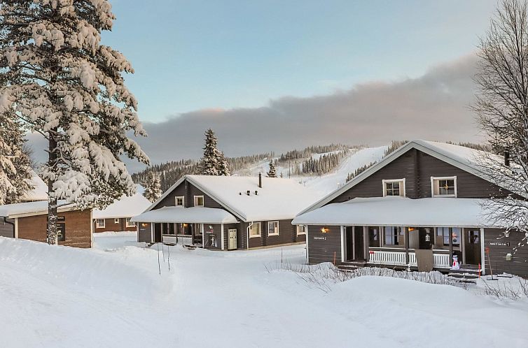 Vakantiehuis Aurinko-saaga 2 paritalo lasiterassihuon