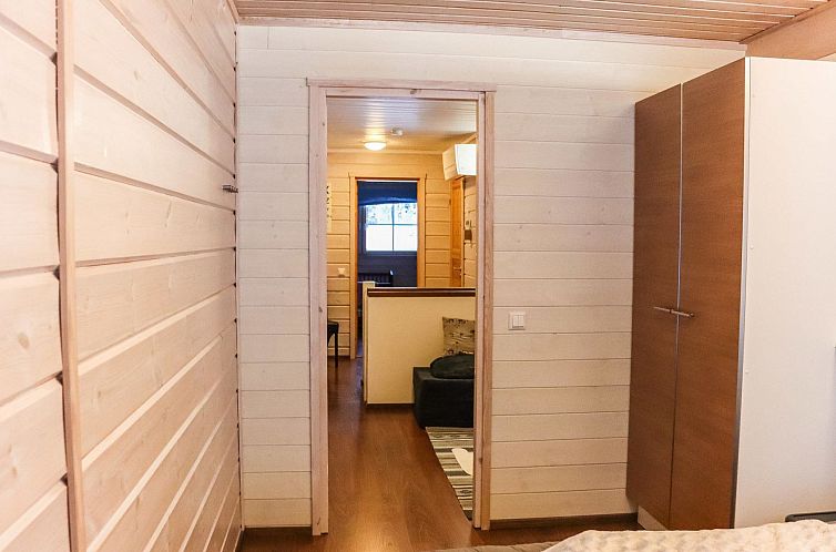 Vakantiehuis Aurinko-saaga 2 paritalo lasiterassihuon