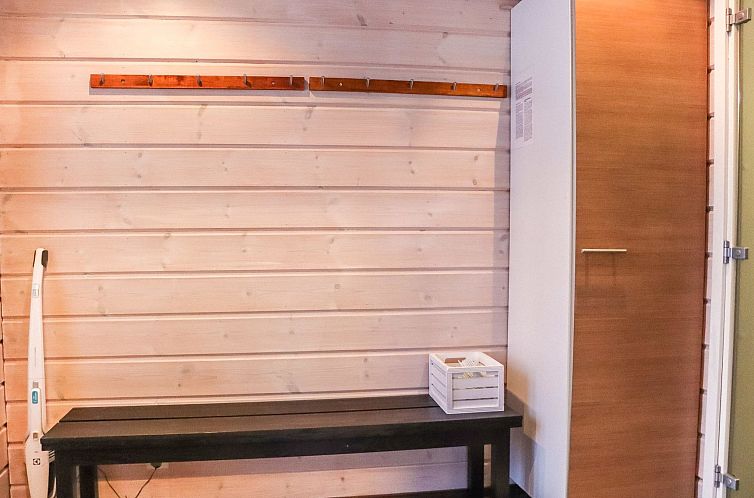 Vakantiehuis Aurinko-saaga 2 paritalo lasiterassihuon