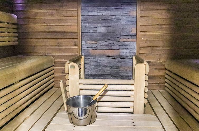 Vakantiehuis Aurinko-saaga 2 paritalo lasiterassihuon