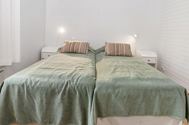 Vakantiehuis Saariseläntie 8 e 11
