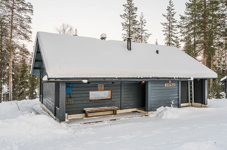 Vakantiehuis Neljä vuodenaikaa a1/karpalo