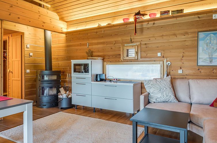 Vakantiehuis Neljä vuodenaikaa a1/karpalo