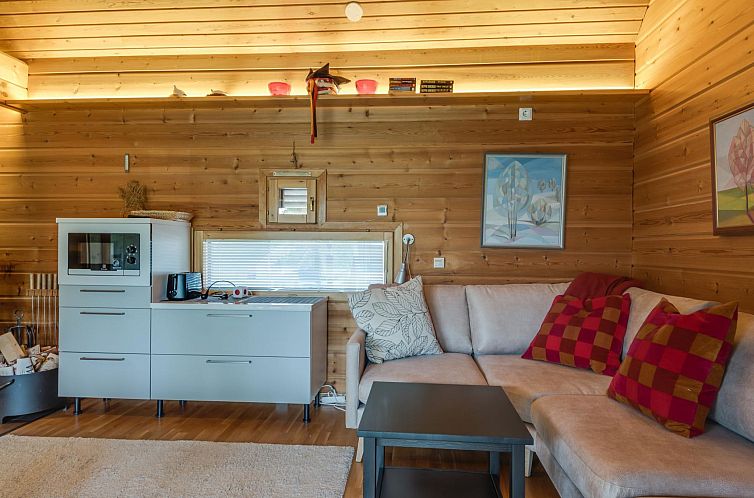 Vakantiehuis Neljä vuodenaikaa a1/karpalo