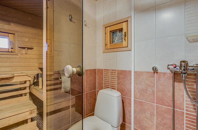 Vakantiehuis Neljä vuodenaikaa a1/karpalo