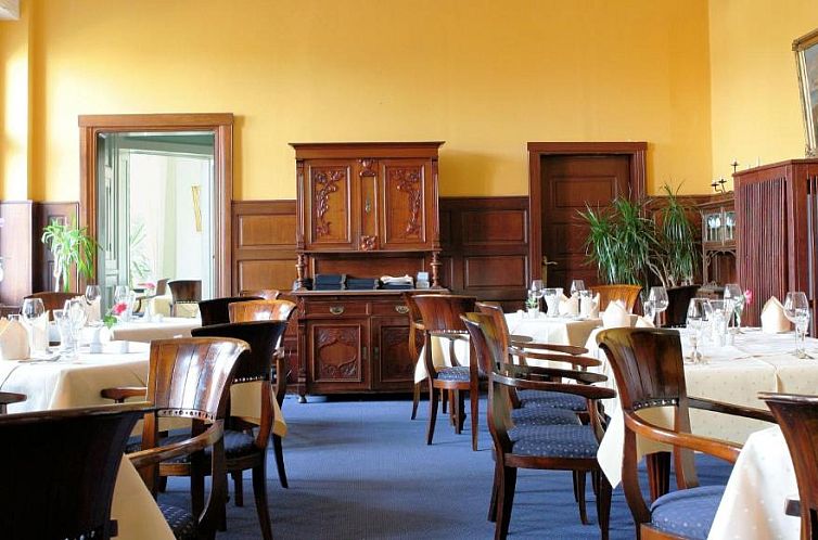 Schlosshotel Ralswiek