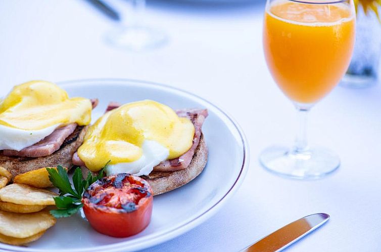 Hilton Orange County/Costa Mesa