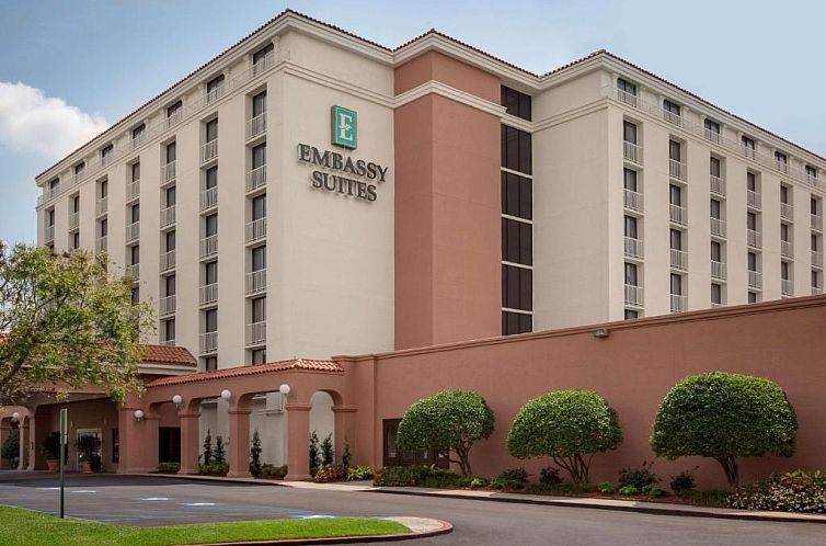Unterkunft 22625304 - Appartement Zuiden - Embassy Suites Baton Rouge