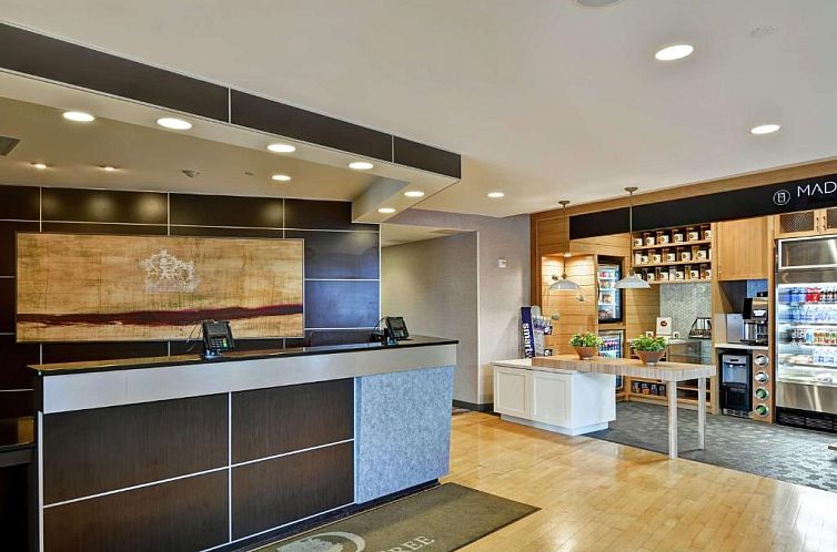 DoubleTree by Hilton Baton Rouge