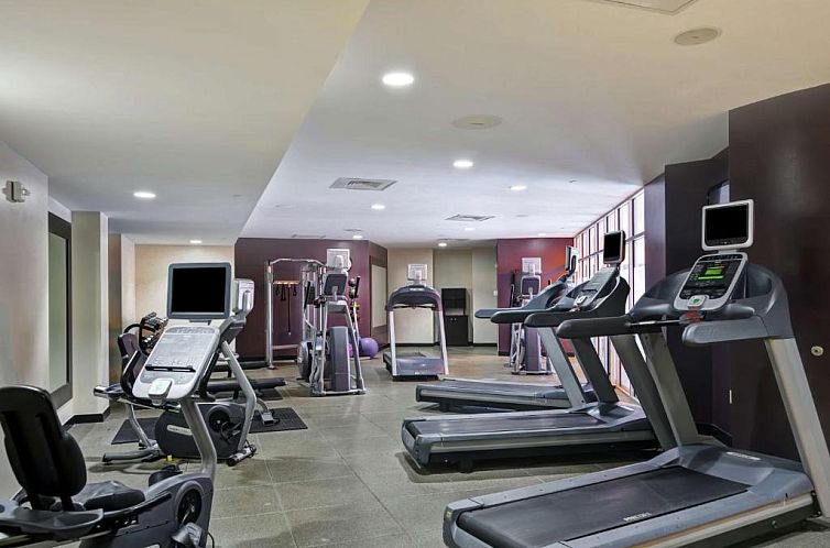 DoubleTree by Hilton Baton Rouge