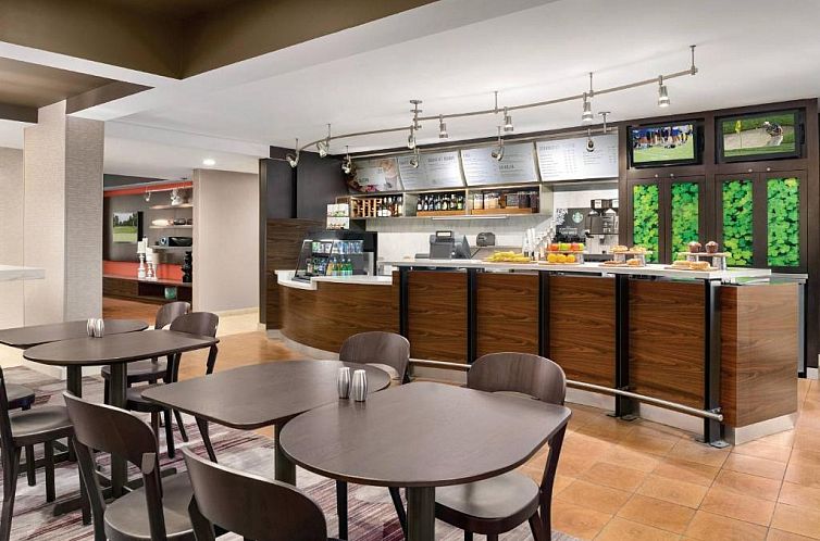 Courtyard by Marriott Dayton North