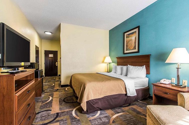 Quality Inn & Suites Memphis East