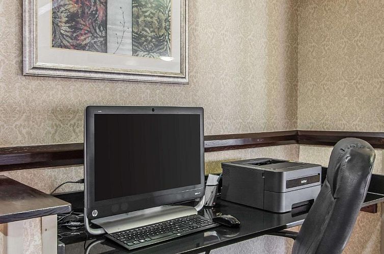 Quality Inn & Suites Memphis East