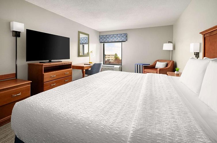 Hampton Inn Memphis-Walnut Grove/Baptist East