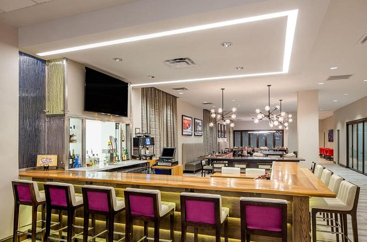 Crowne Plaza Memphis Downtown, an IHG Hotel