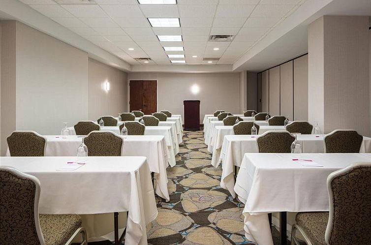 Crowne Plaza Memphis Downtown, an IHG Hotel