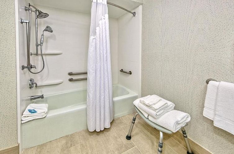 Holiday Inn Express Memphis Medical Center - Midtown, an IHG