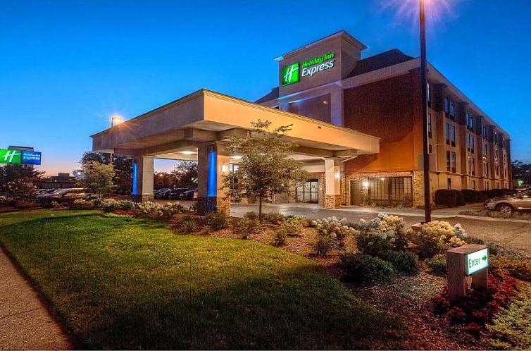 Holiday Inn Express Memphis Medical Center - Midtown, an IHG