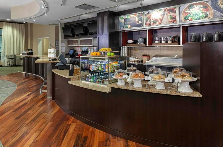 Courtyard Memphis Downtown