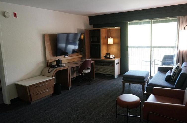 Courtyard Memphis East/Bill Morris Parkway