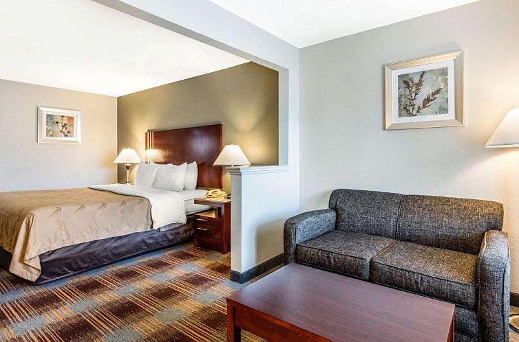 Quality Inn Airport I-240