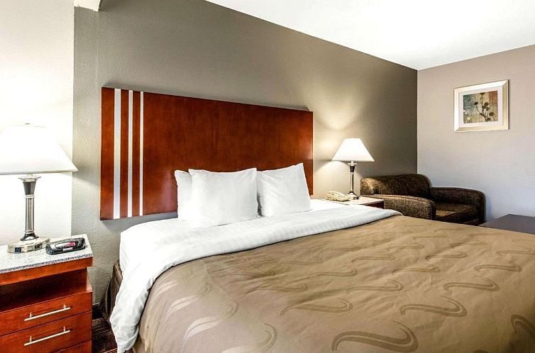 Quality Inn Airport I-240