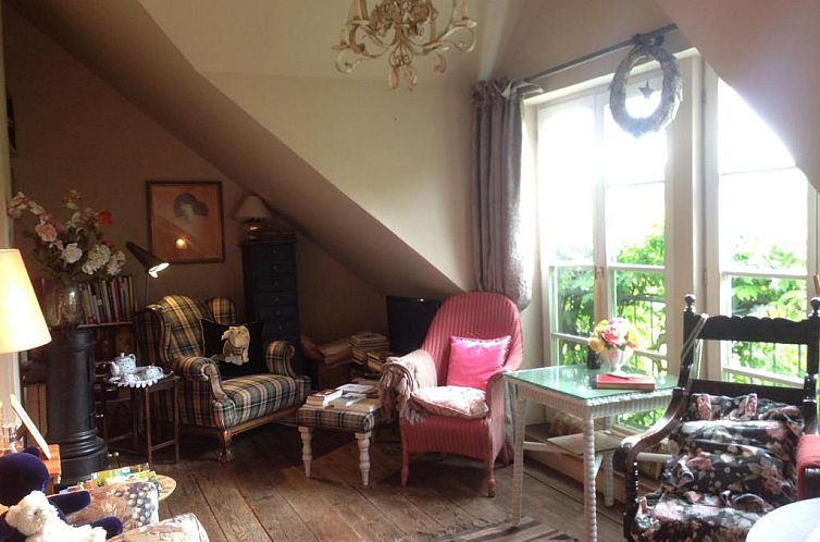 All Seasons Bed & Breakfast
