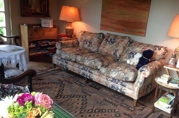 All Seasons Bed & Breakfast