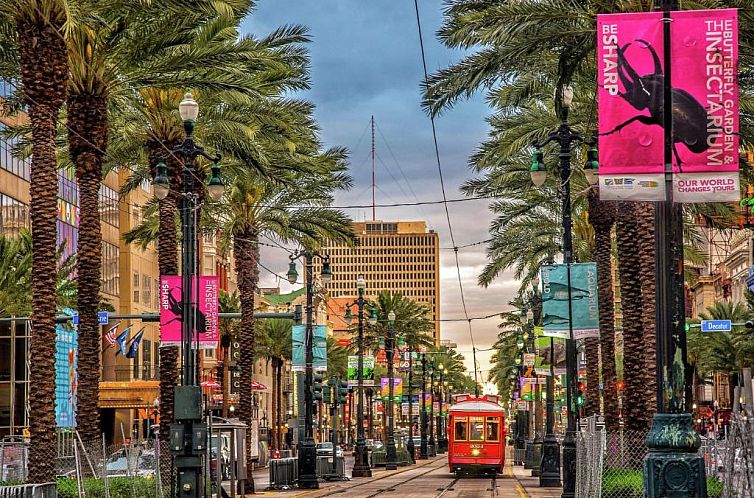 Hilton New Orleans Riverside