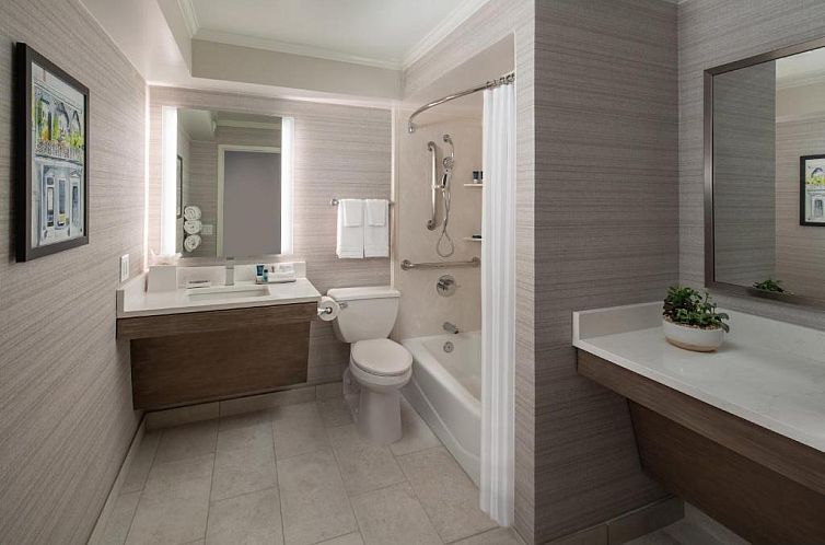 Four Points by Sheraton French Quarter