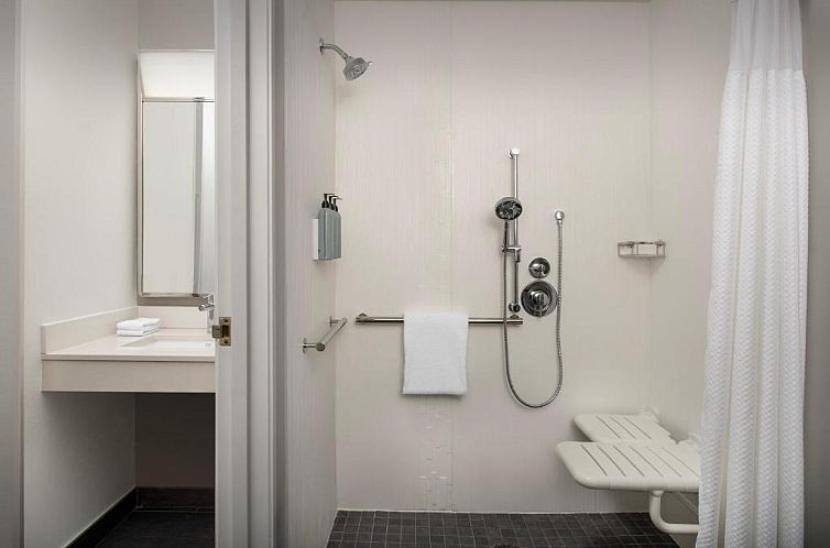 Courtyard by Marriott Dayton Beavercreek
