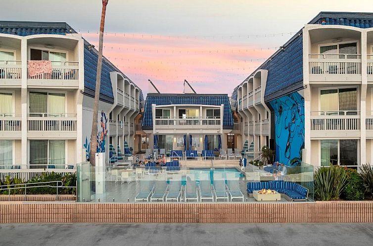 Blue Sea Beach Hotel