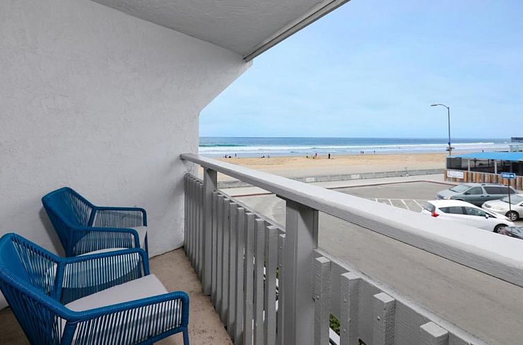 Blue Sea Beach Hotel