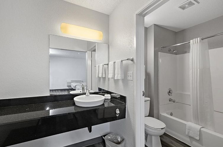 Motel 6-San Diego, CA - North