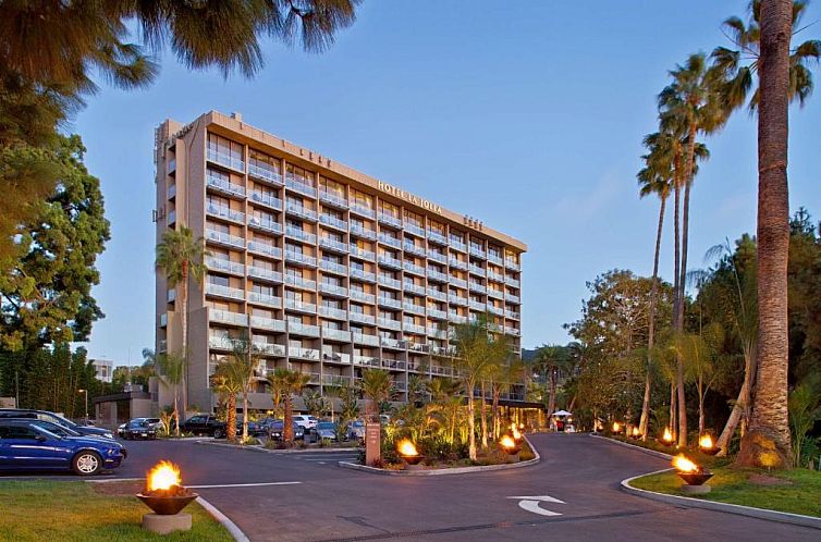 Hotel La Jolla, Curio Collection by Hilton