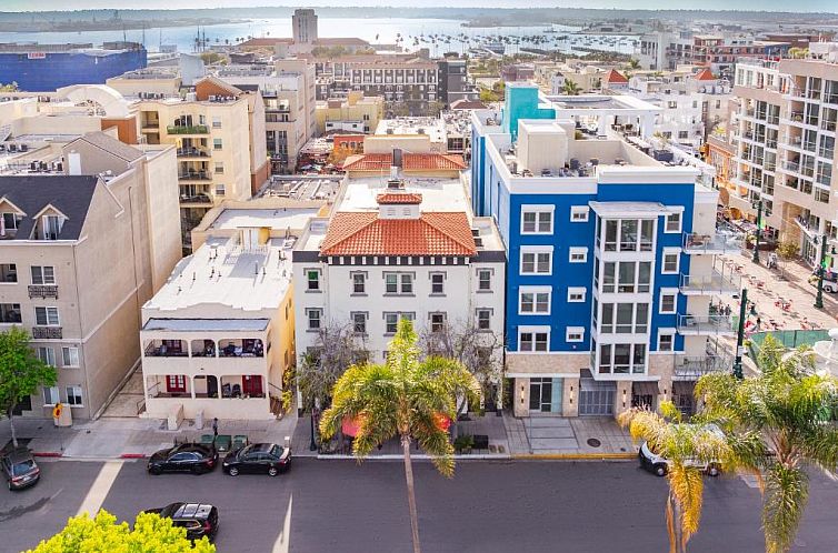 Urban Boutique Hotel