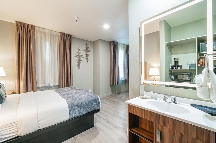 Urban Boutique Hotel