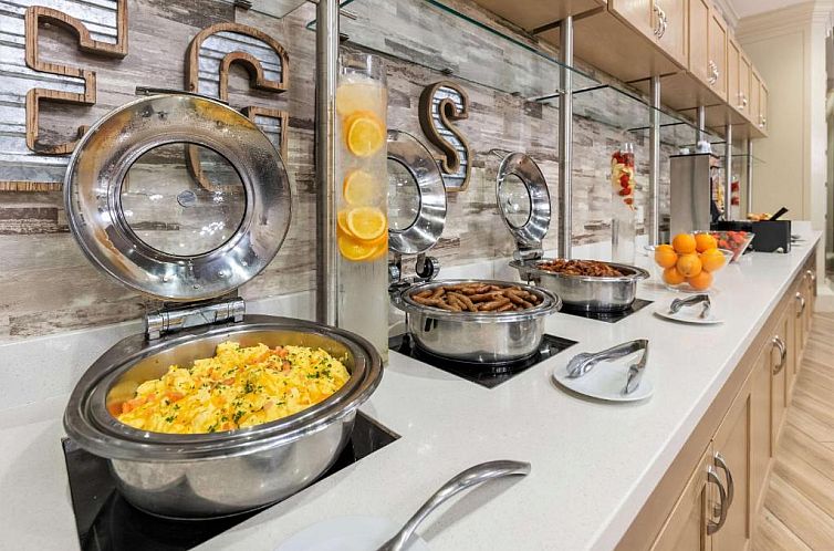 DoubleTree by Hilton San Diego-Mission Valley