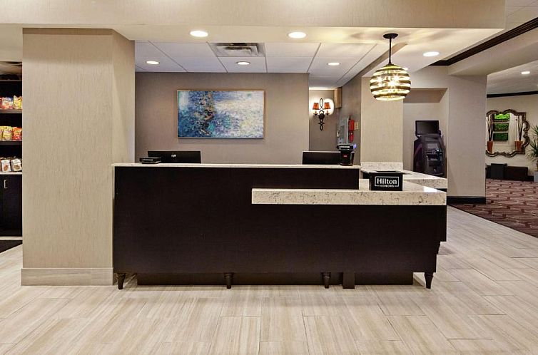 DoubleTree by Hilton New Orleans Airport