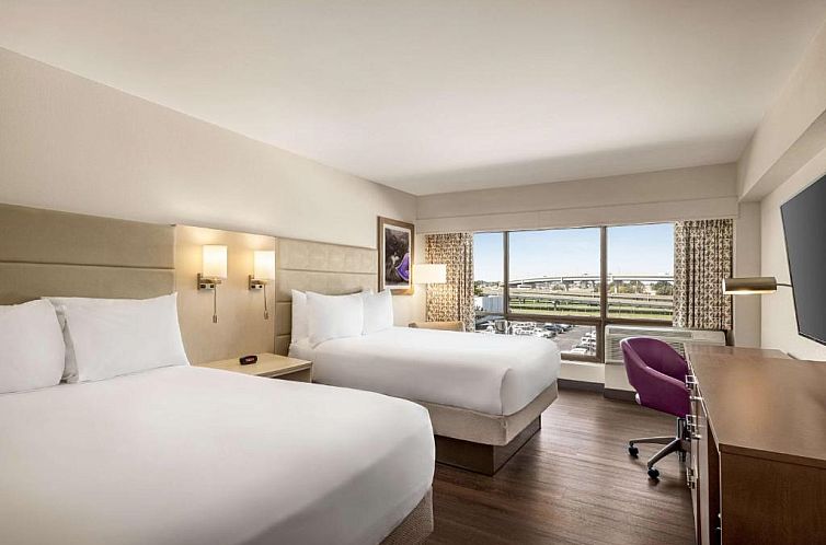 DoubleTree by Hilton New Orleans Airport