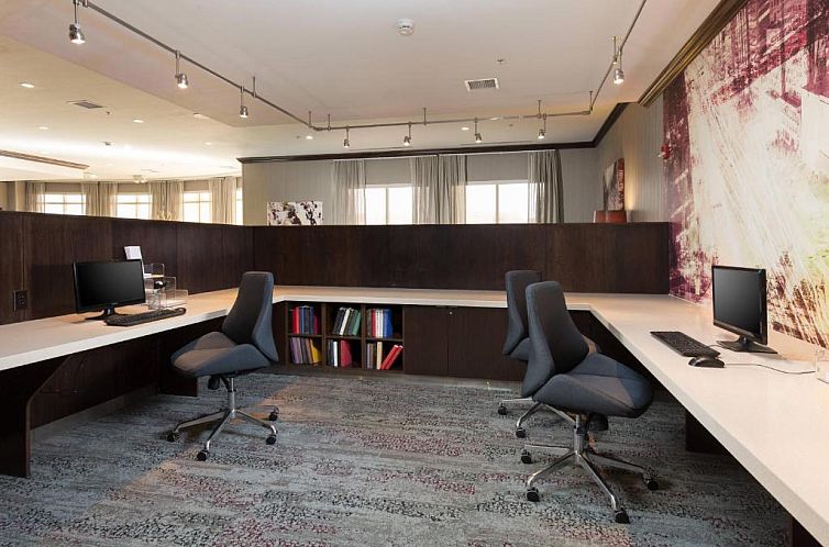 Courtyard by Marriott Des Moines West