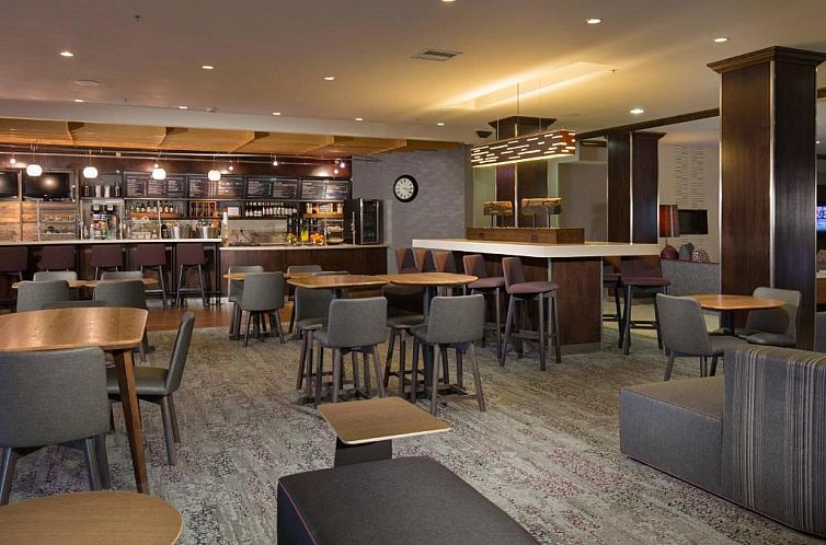 Courtyard by Marriott Des Moines West