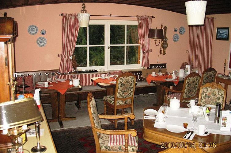 Bäckeralm© - B&B 16 +