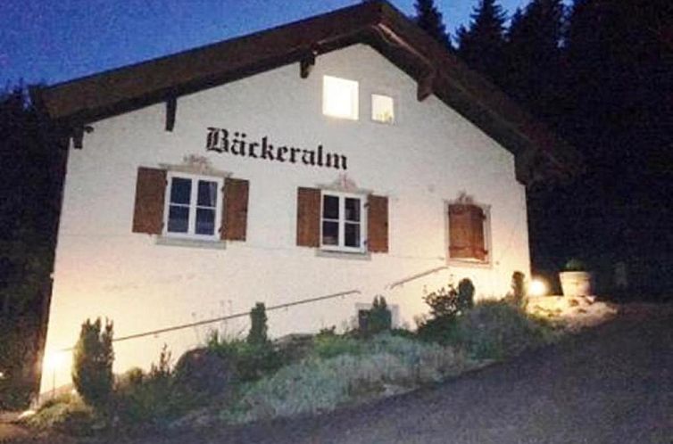 Bäckeralm© - B&B 16 +