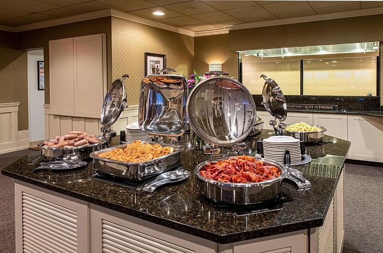 Amish View Inn & Suites