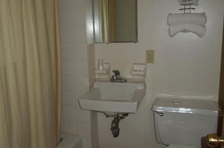 Lees Motel