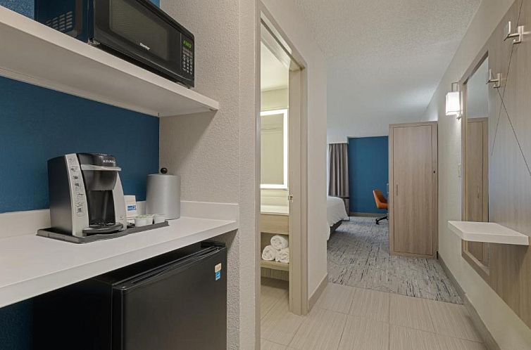 Holiday Inn Express Hotel & Suites Ft. Lauderdale-Plantation