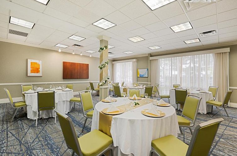 Holiday Inn Express Hotel & Suites Ft. Lauderdale-Plantation