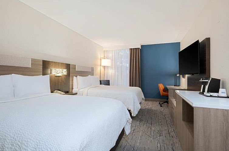 Holiday Inn Express Hotel & Suites Ft. Lauderdale-Plantation