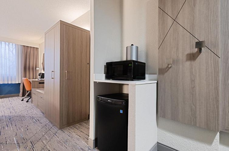 Holiday Inn Express Hotel & Suites Ft. Lauderdale-Plantation